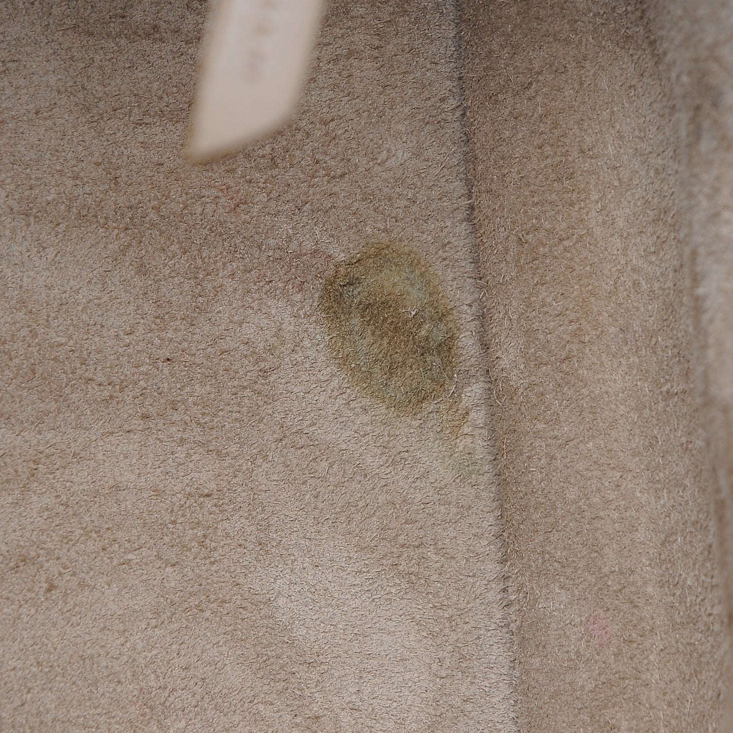 Supple Calfskin Medium Phantom Luggage Beige