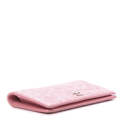 Chanel Lambskin Camellia Embossed Yen Wallet Pink 4 of 10