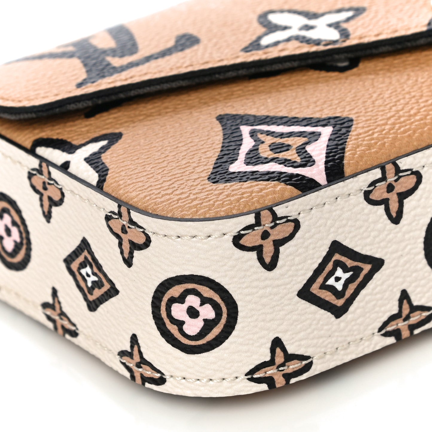 Monogram Wild At Heart Felicie Strap & Go Arizona Creme