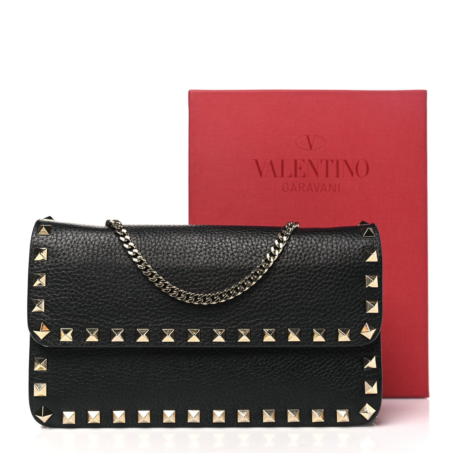 Pebbled Calfskin Rockstud Flap Wallet On Chain