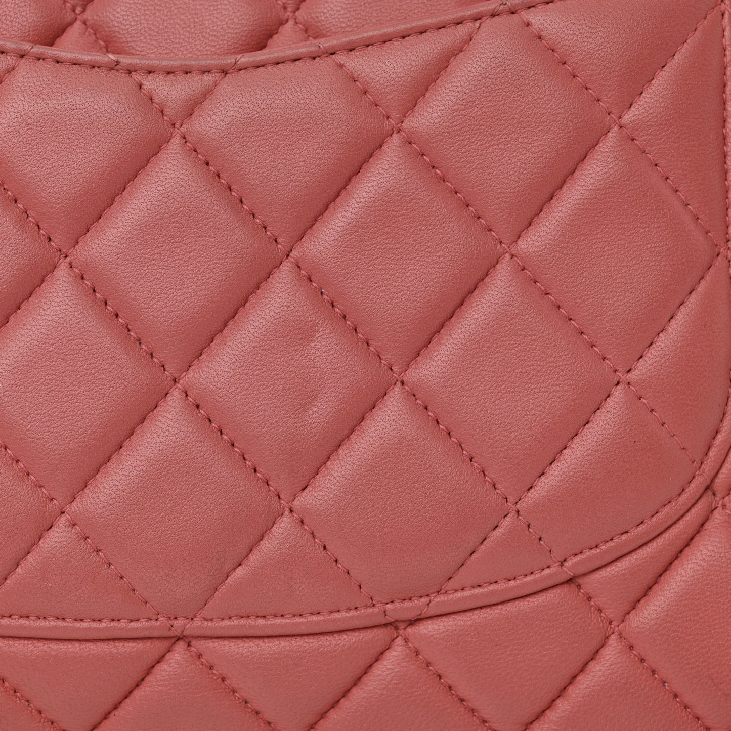 Lambskin Medium Valentine Charms Flap Pink