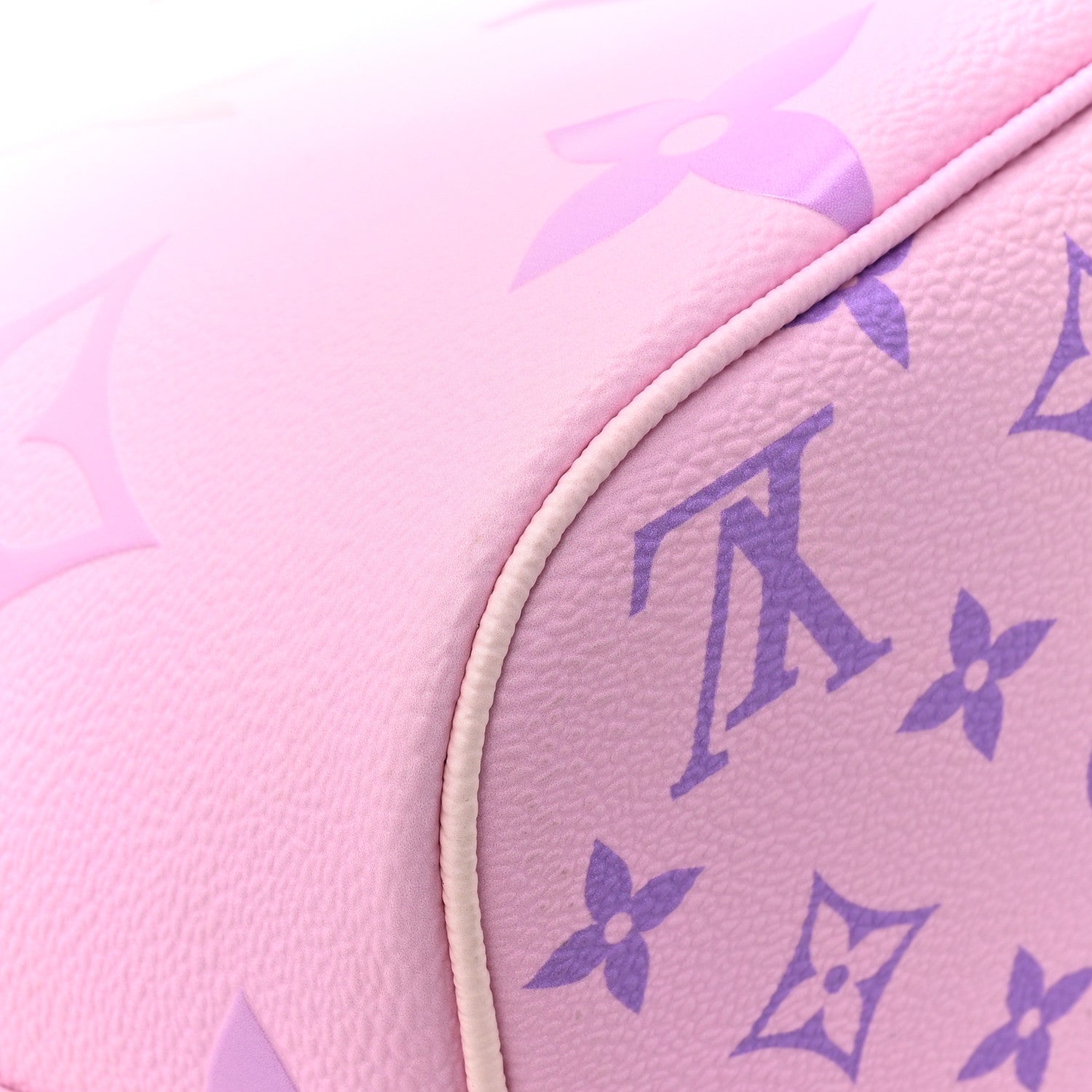 Louis Vuitton Monogram Giant Spring In The City Marshmallow Hobo PM Sunrise Pastel 12 of 12