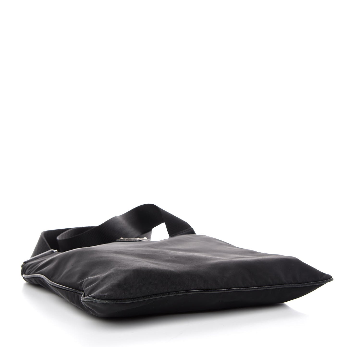 Nylon Flat Messenger Bag Black