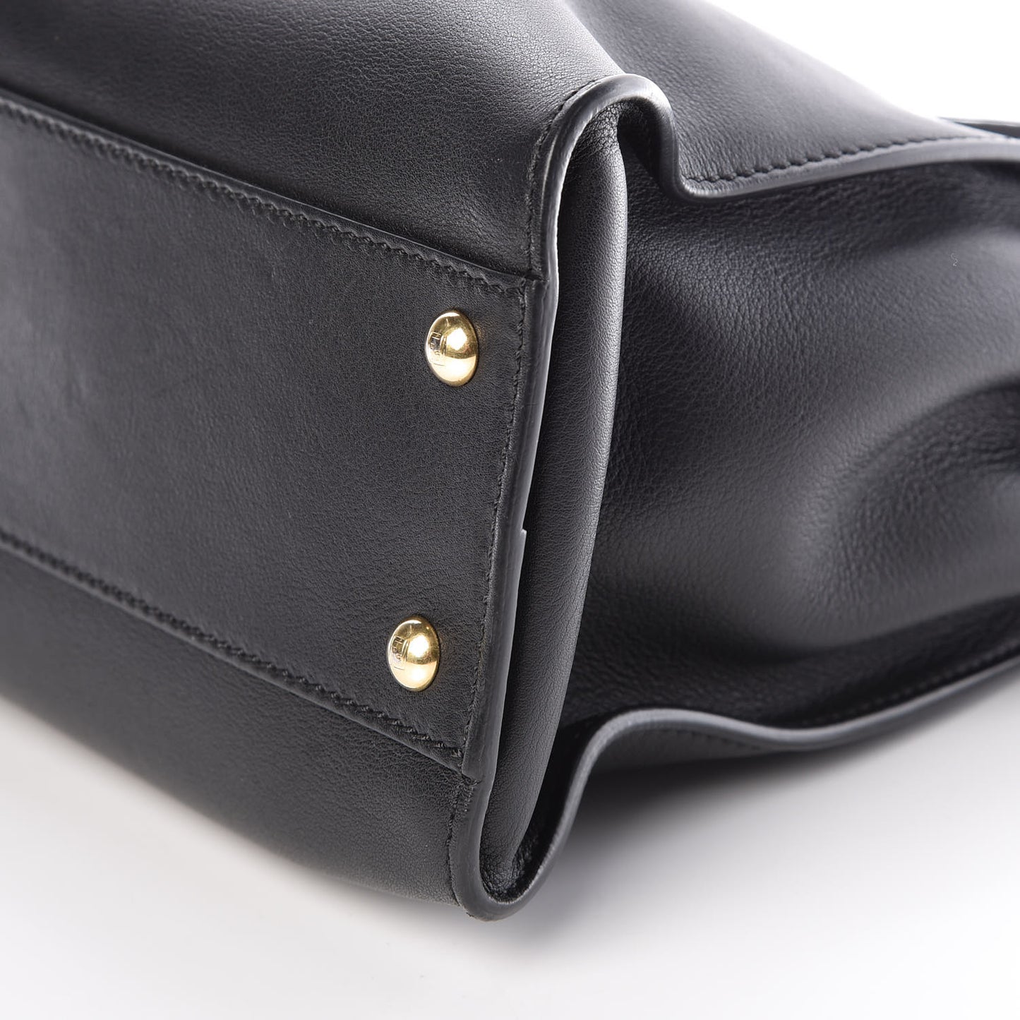 Vitello Seta Shiny Nappa Medium Peekaboo Iconic Satchel Black