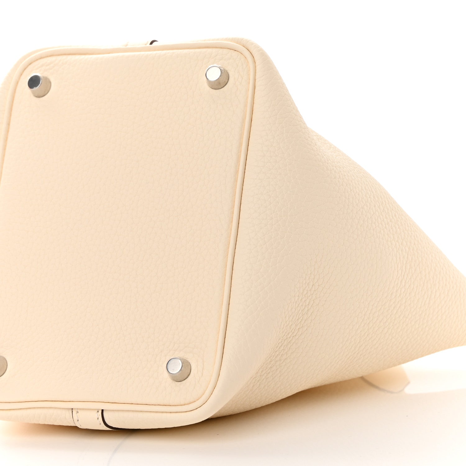 Hermes Taurillon Clemence Picotin Lock 18 PM Nata 10 of 12