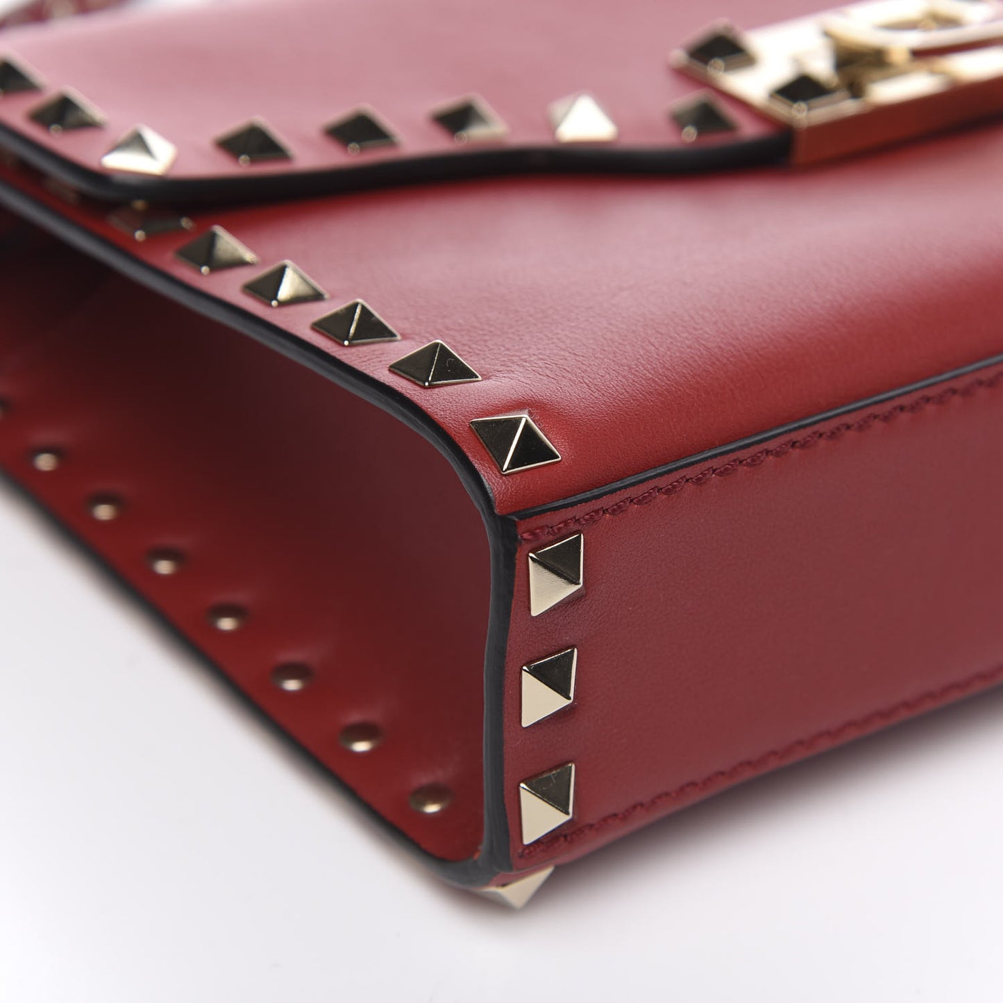Vitello Medium Rockstud Flip Lock Crossbody Bag Rosso Valentino