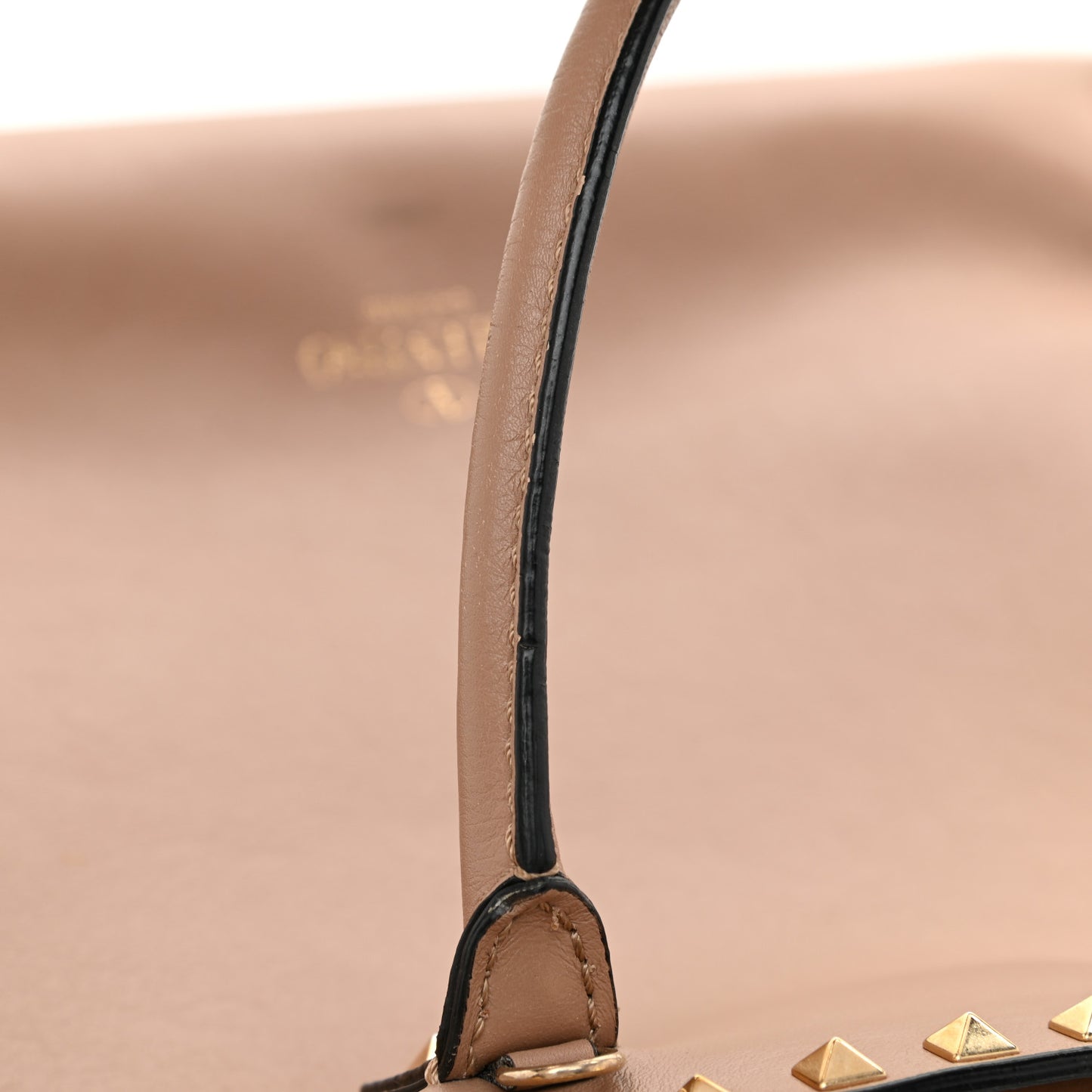 Vitello Rockstud Dome Shopper Alpaca