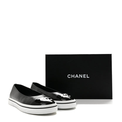 Chanel Crumpled Shiny Lambskin Mary Jane Flats 39.5 Black White 10 of 10