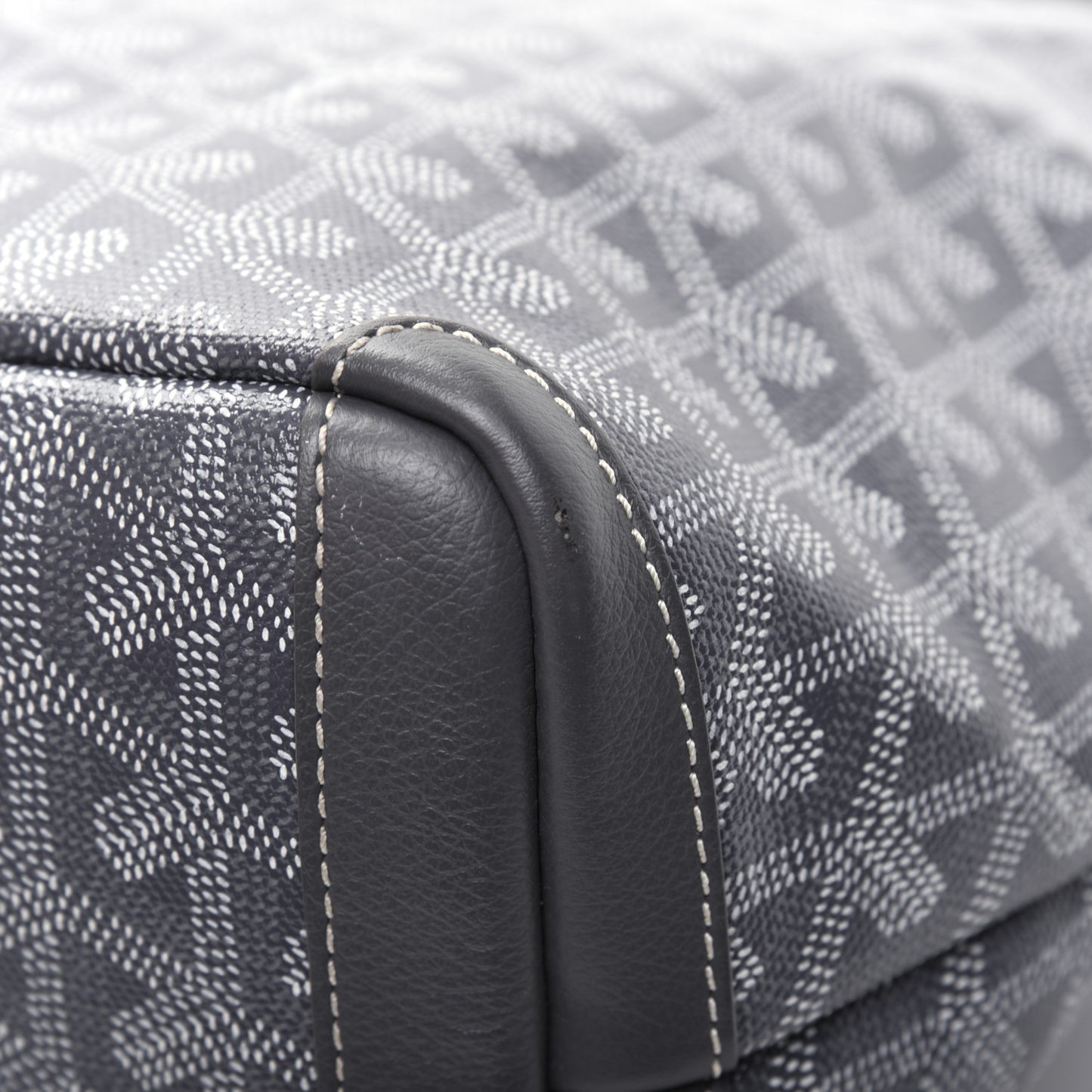Goyardine Artois PM Grey