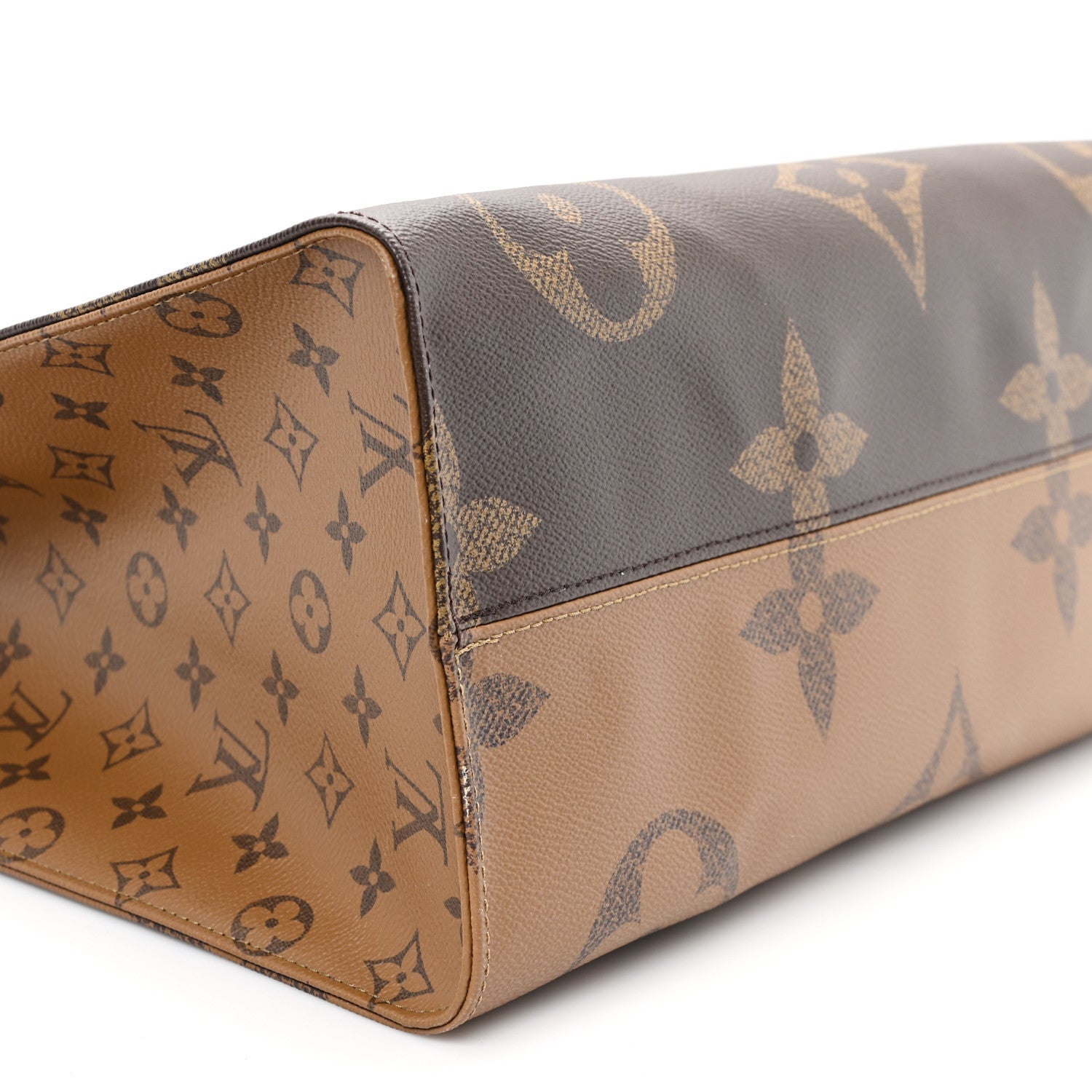 Louis Vuitton Reverse Monogram Giant Onthego GM 8 of 10