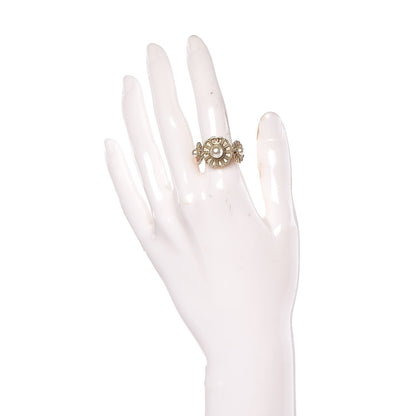 Chanel Pearl Camellia CC Ring Light Gold 50.6 5.5 2 of 5