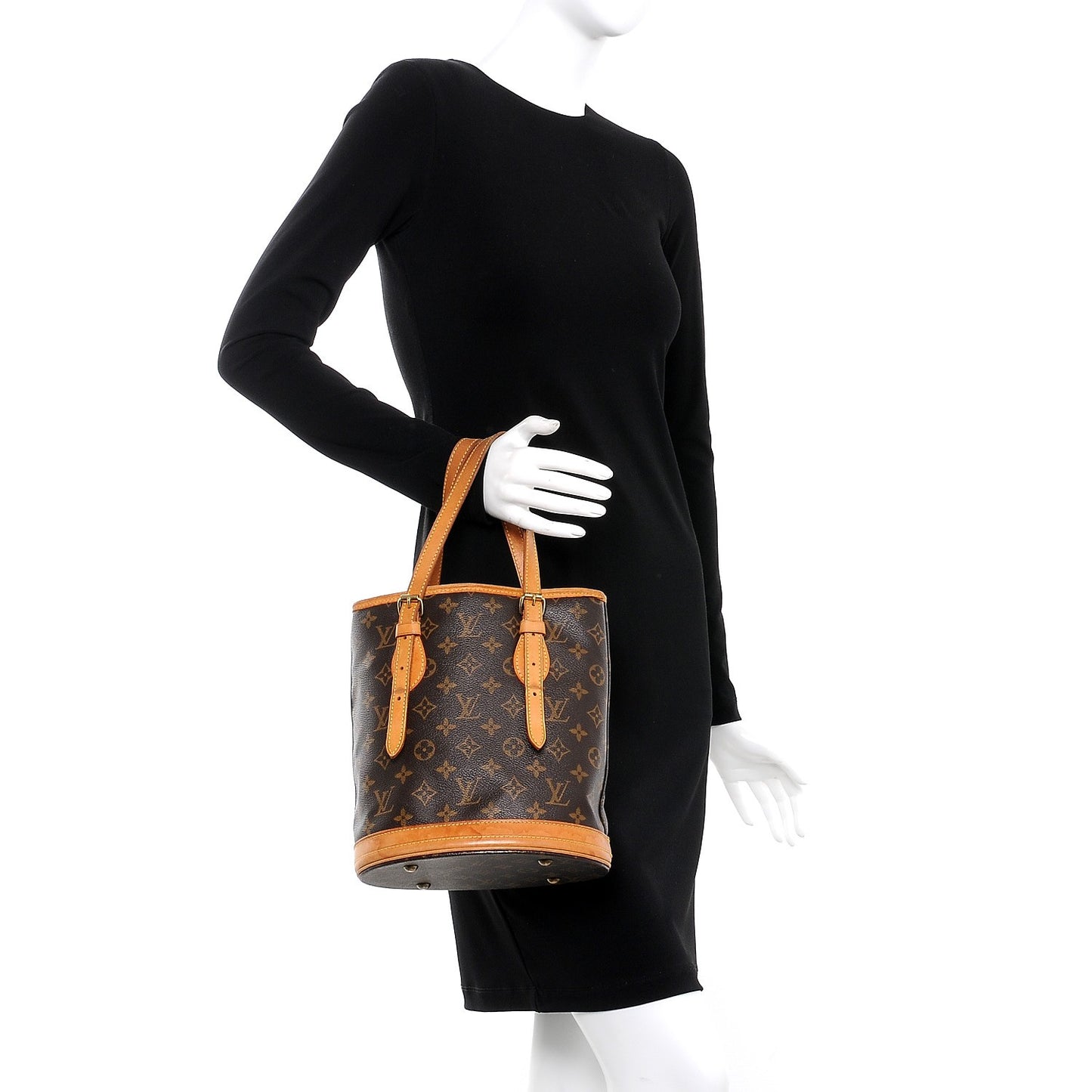 Monogram Petit Bucket 23