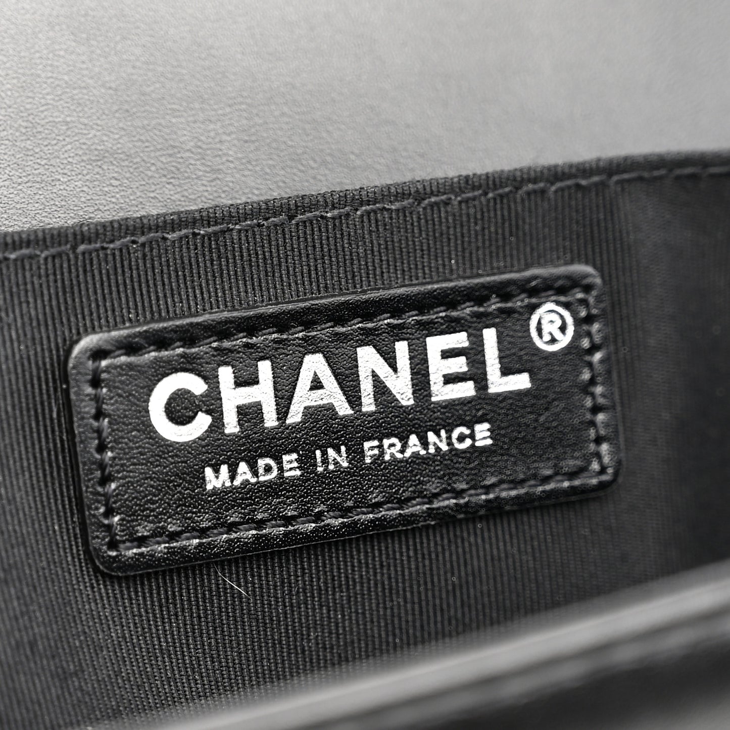 Glazed Calfskin Quilted Medium Chain Around Boy Flap Black