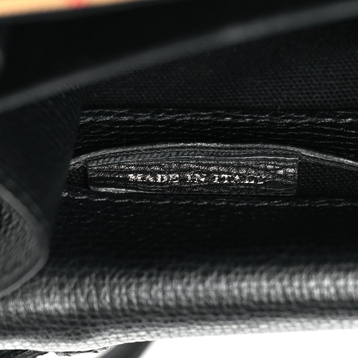 Derby Calfskin Vintage Check Small Macken Crossbody Bag Black