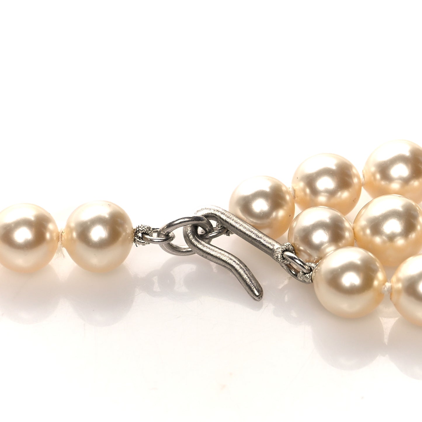 Pearl CC Cross Belt White Silver