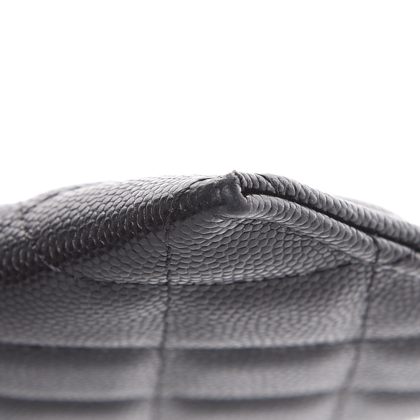 Caviar Quilted Classic Zip Pouch Black