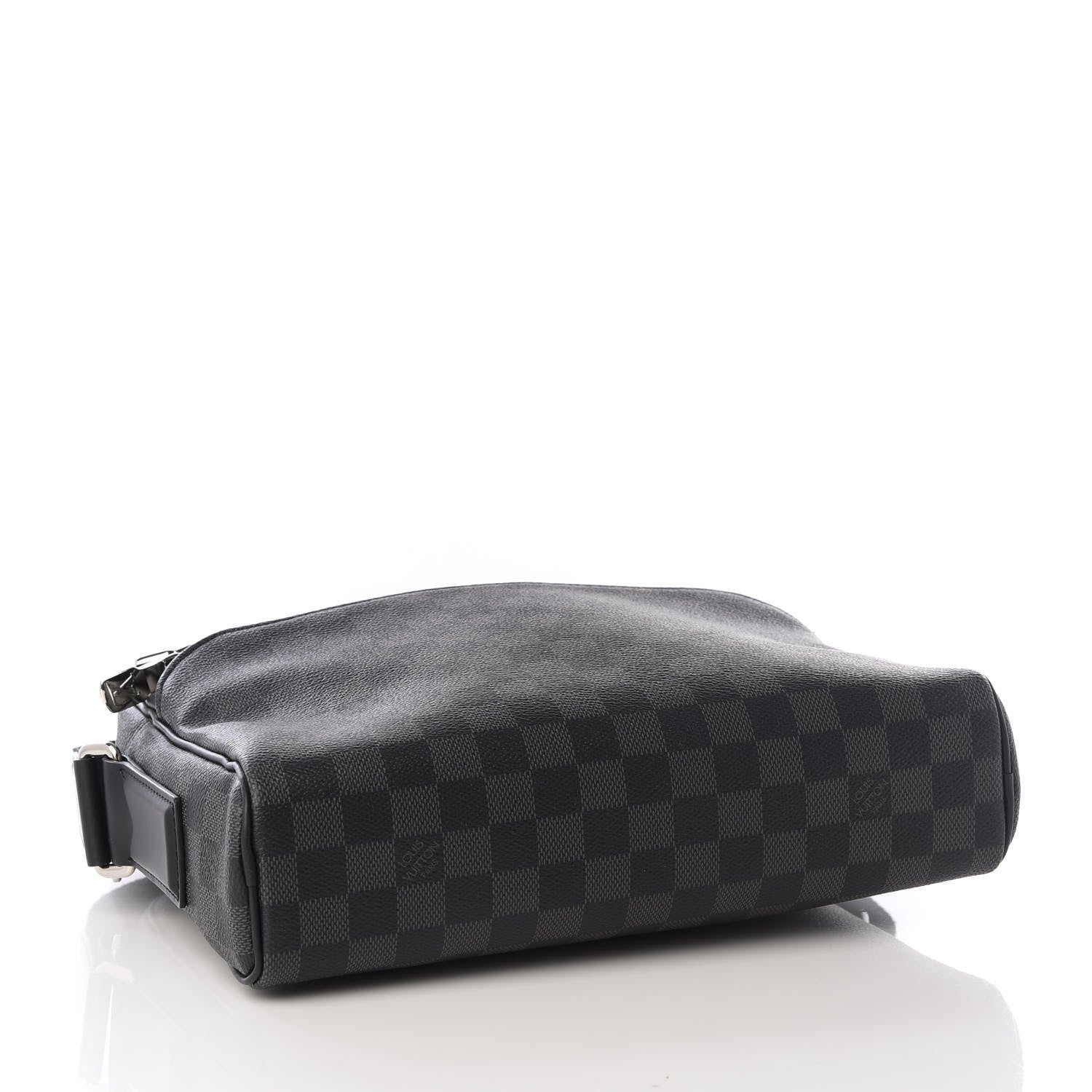 Louis Vuitton Damier Graphite Dayton Reporter PM 3 of 10
