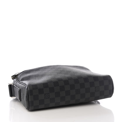 Louis Vuitton Damier Graphite Dayton Reporter PM 3 of 10