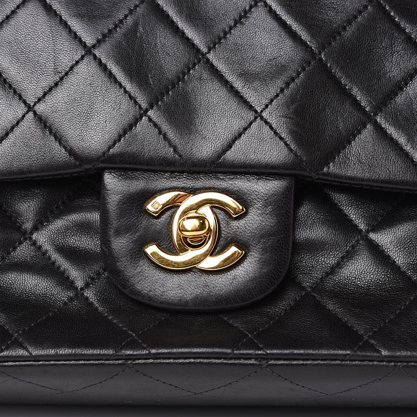 Lambskin Quilted Medium Double Flap Black