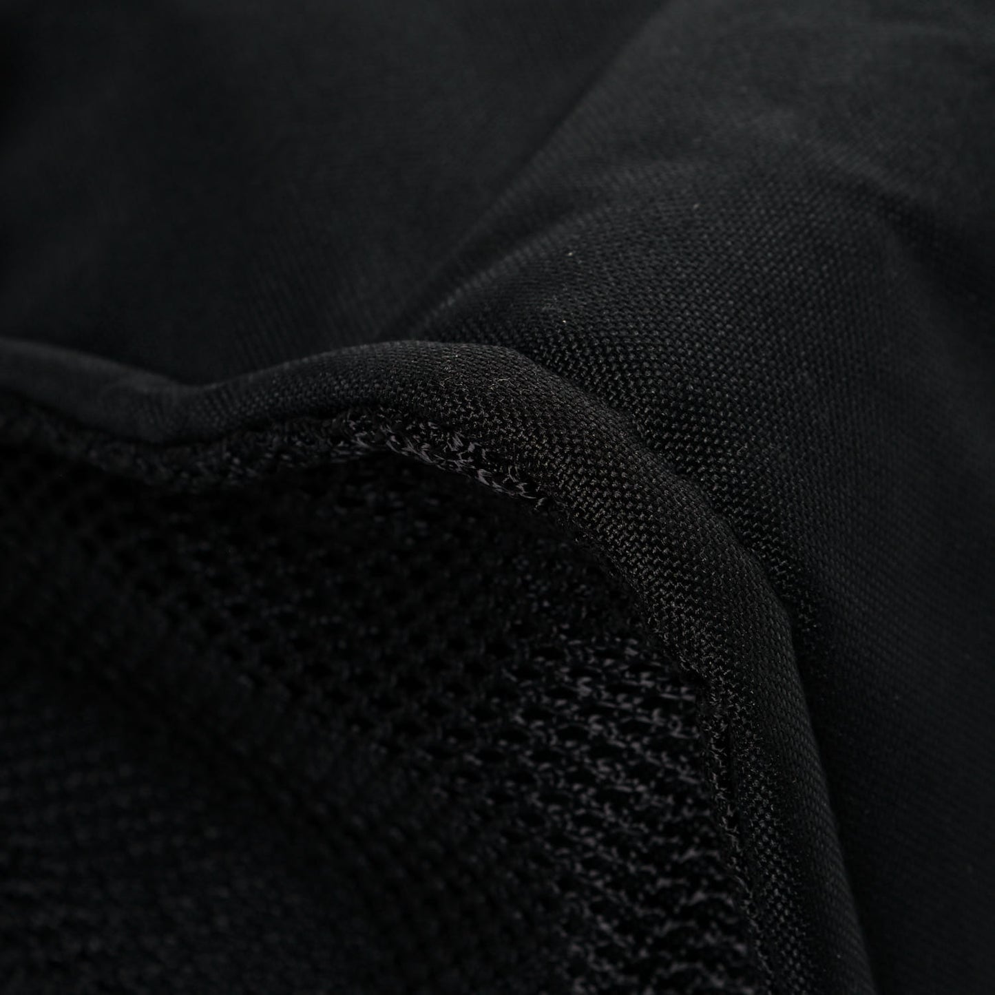 x EASTPAK Tactical Nylon Medium Shopper Black