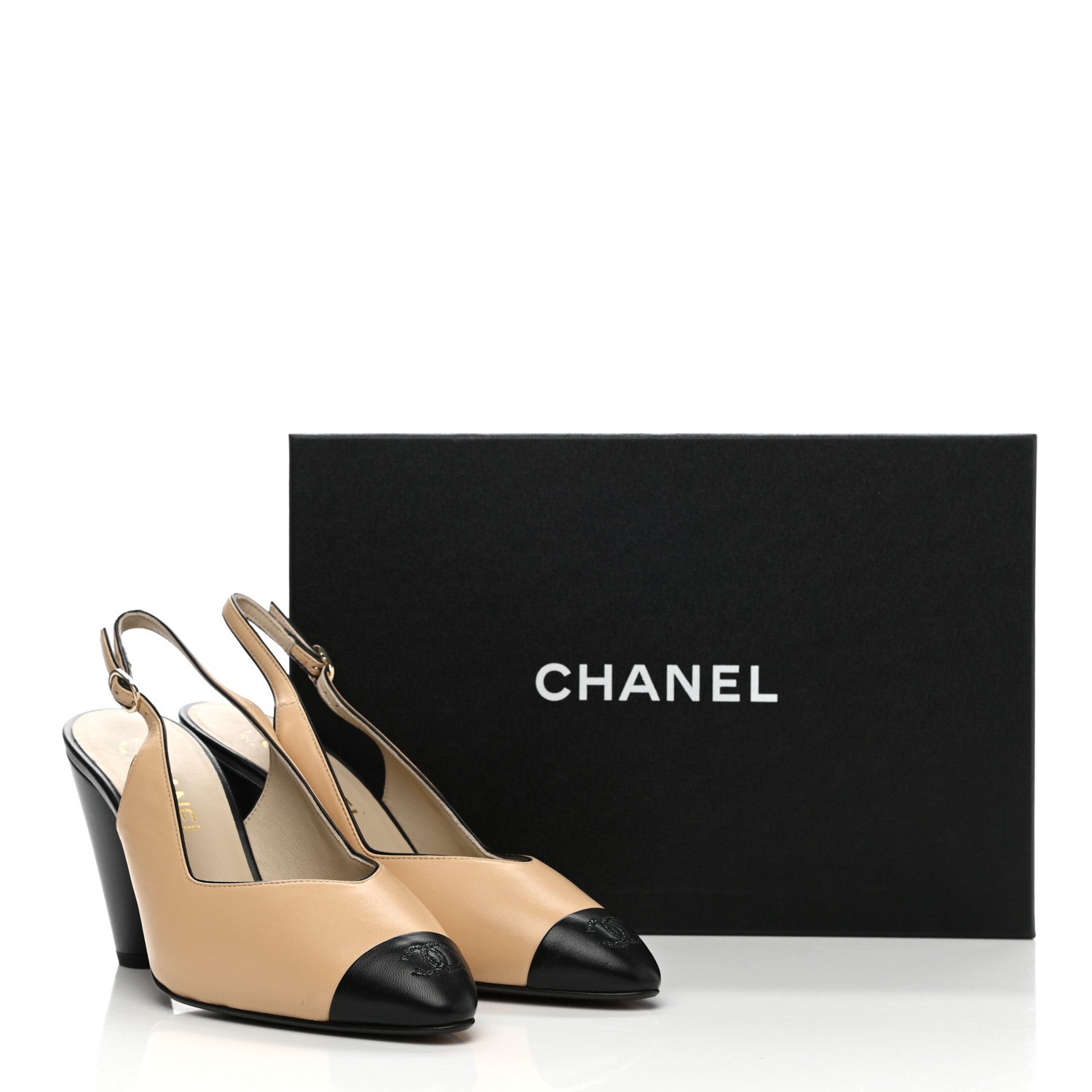 Chanel Lambskin Cap Toe CC Slingback Pumps 39.5 Beige Black 10 of 10