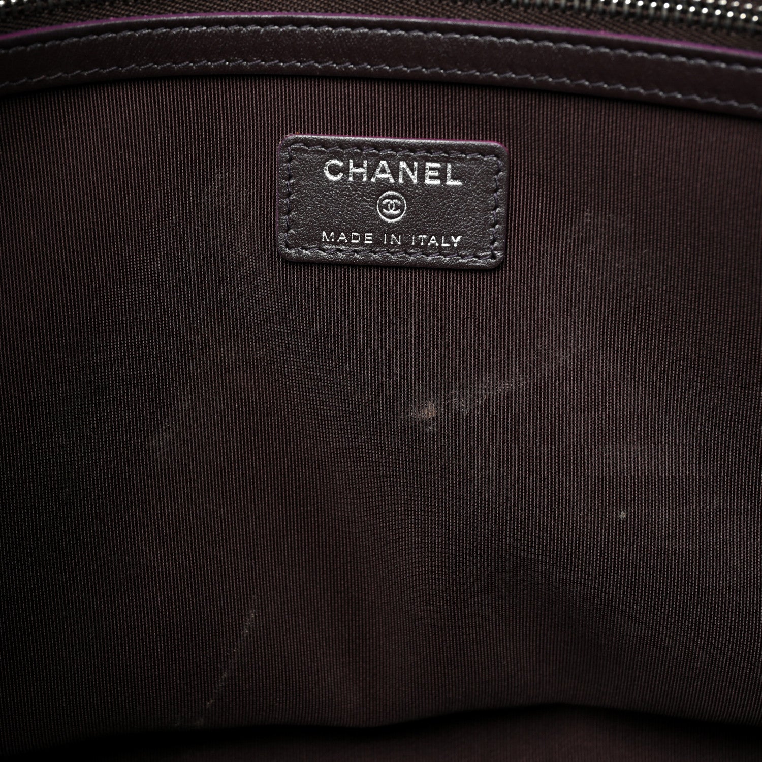 Chanel Iridescent Crumpled Calfskin CC Ripples Medium Cosmetic Case Purple 9 of 12