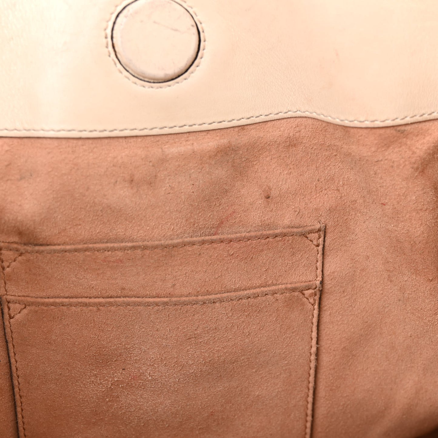 Calfskin Matelasse Medium GG Marmont Shoulder Tote Bag White