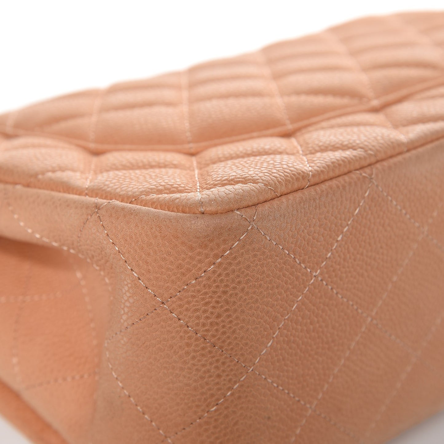 Iridescent Caviar Quilted Jumbo Double Beige