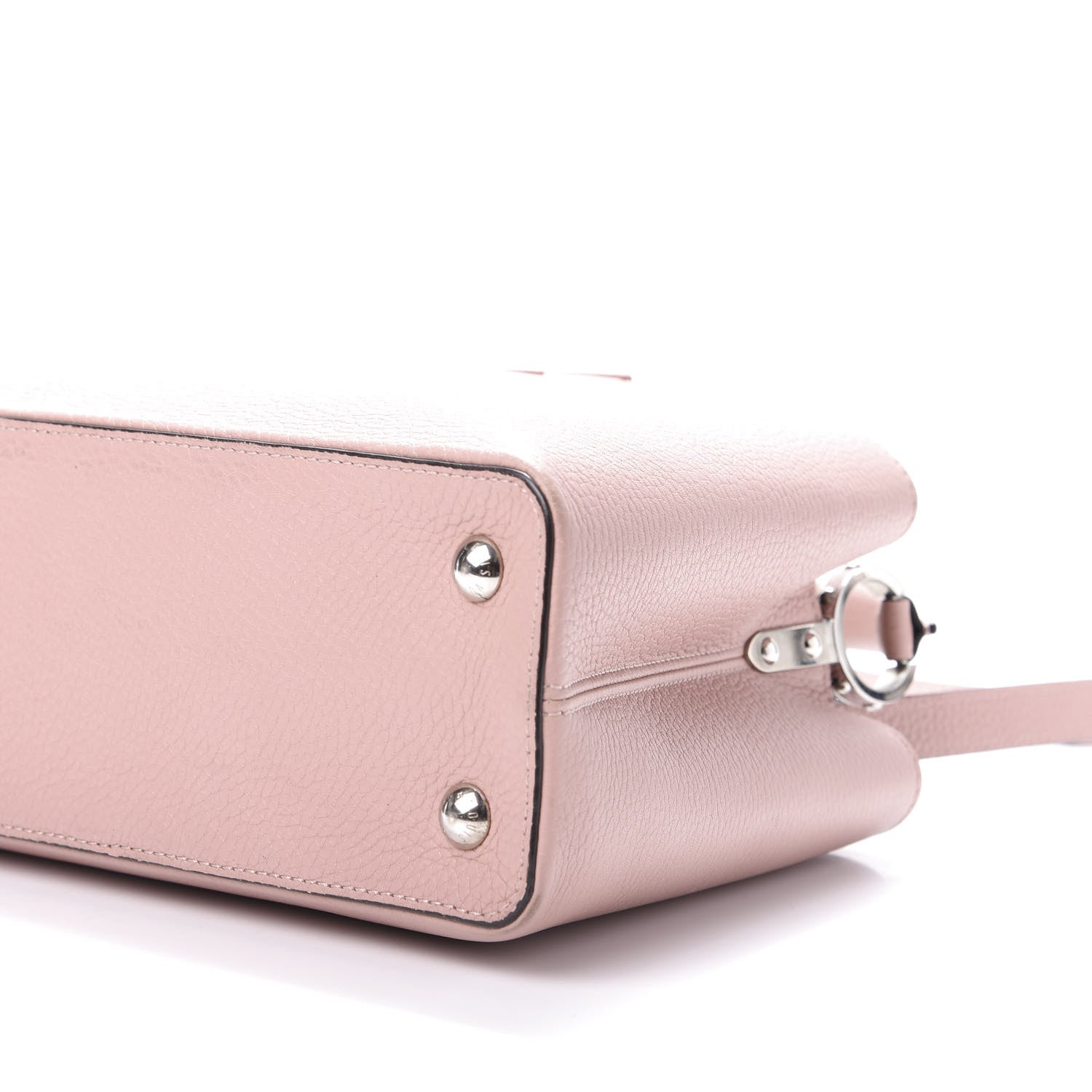 Louis Vuitton Taurillon Capucines PM Magnolia 8 of 9