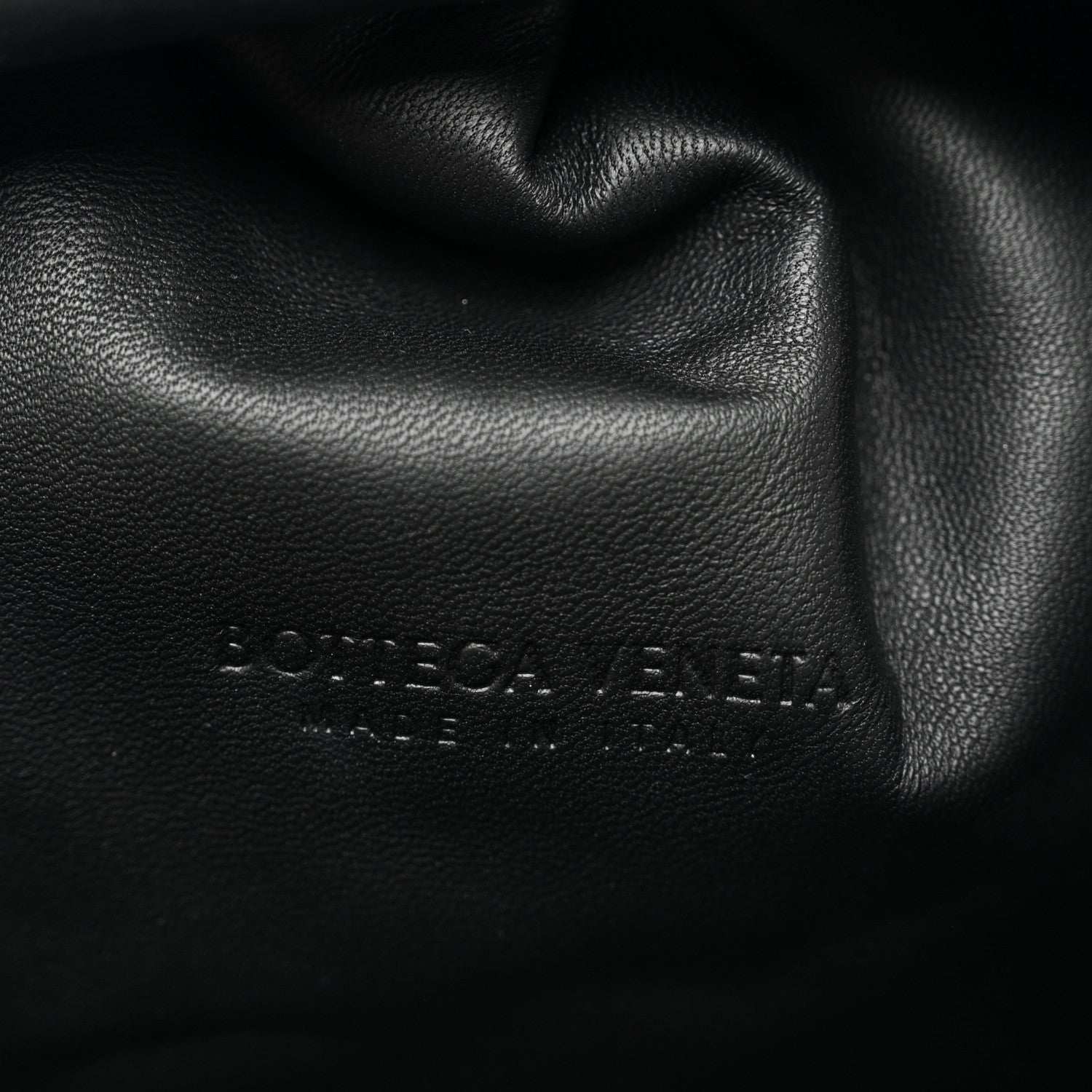 Bottega Veneta Nappa Maxi Intreccio The Pouch Oversized Clutch Black 6 of 7