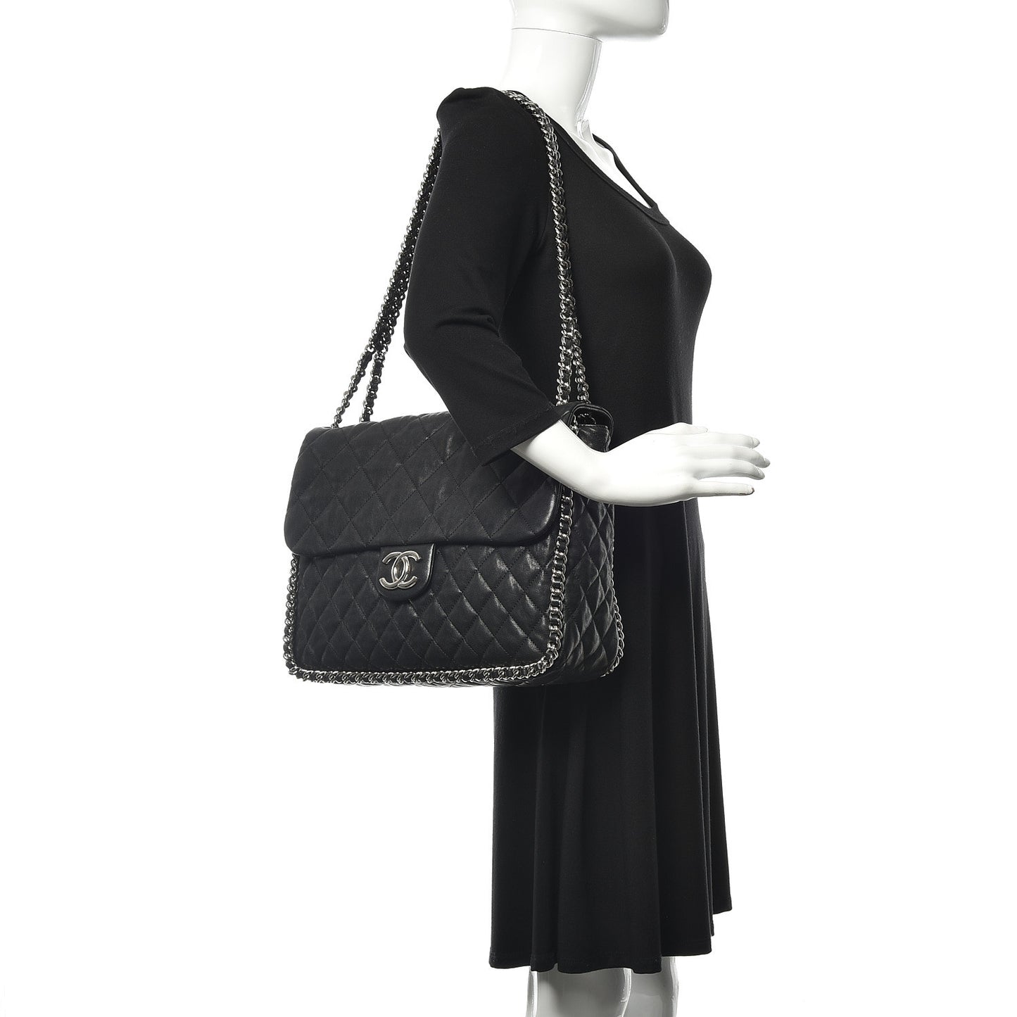 Washed Lambskin Quilted Maxi Chain Around Flap Black