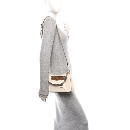 Louis Vuitton Epi Marelle Quartz 2 of 13