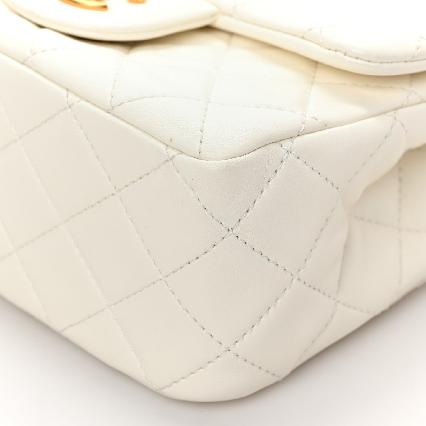 Lambskin Quilted Mini Pearl Crush Flap White