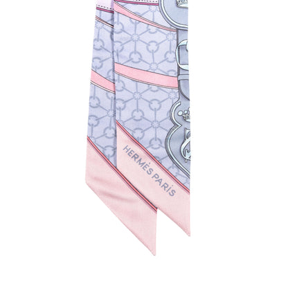 Hermes Silk La Promenade Du Matin Twilly Mauve Ciel Gris 2 of 4