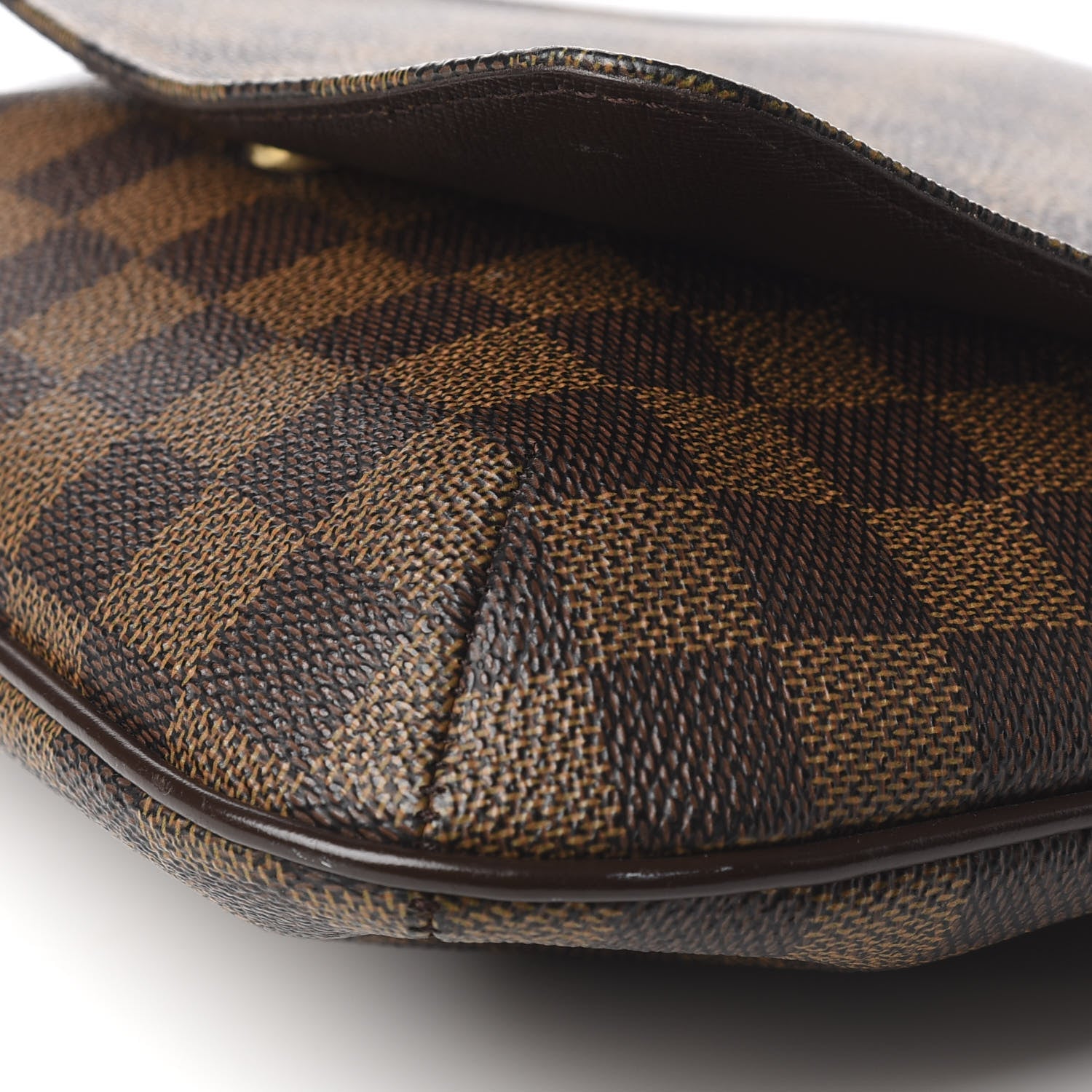 Louis Vuitton Damier Ebene Musette Salsa 5 of 8