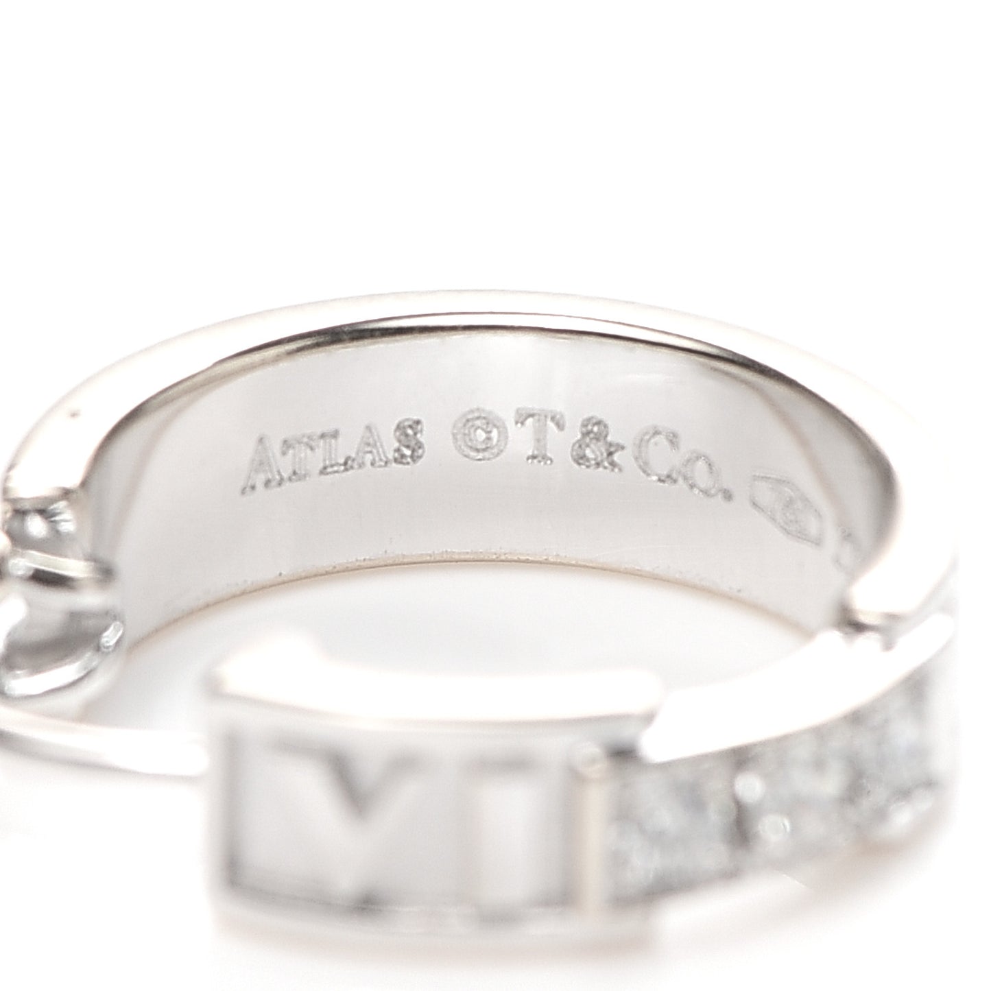 18K White Gold Diamond Atlas Hoop Earrings