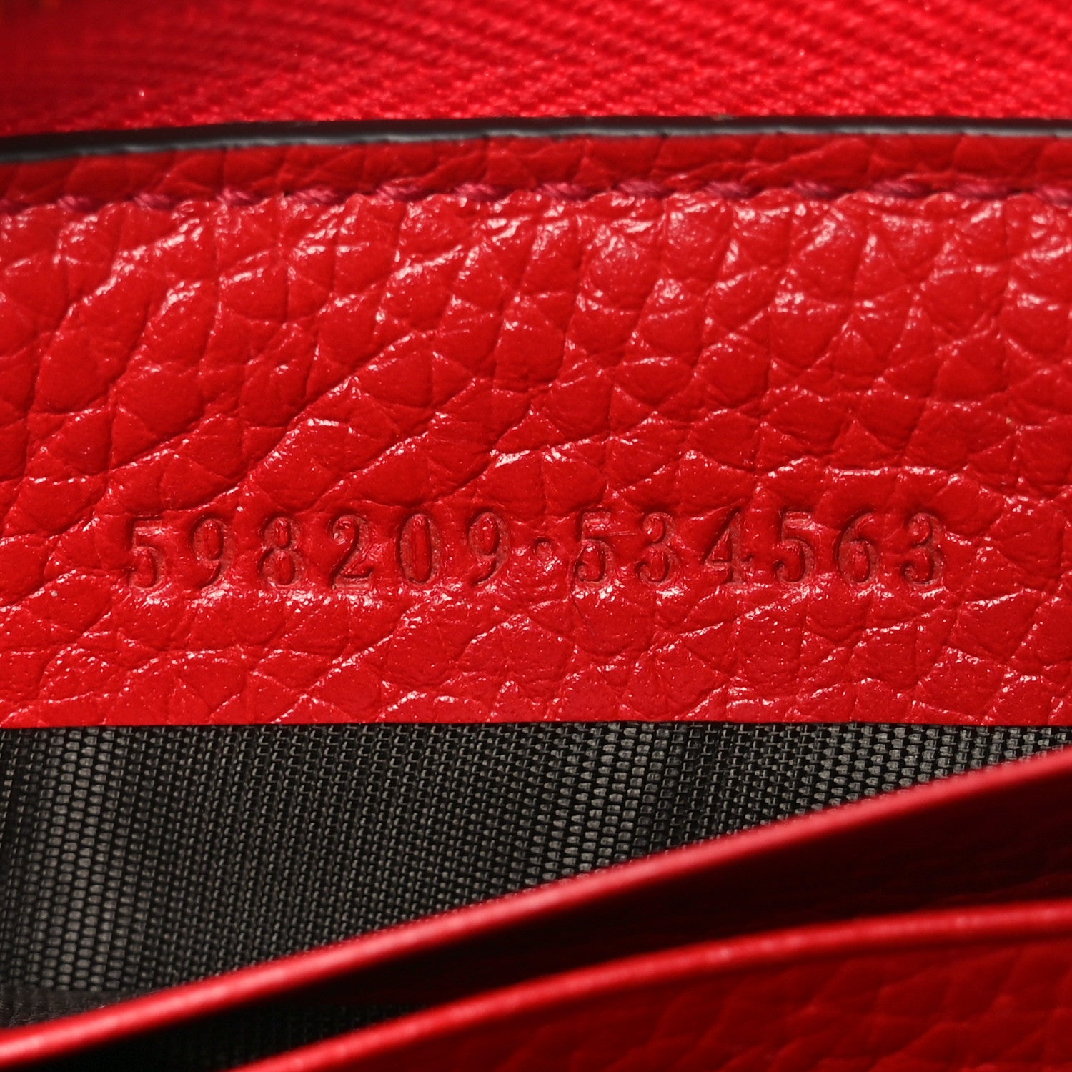 Gucci Pebbled Calfskin Small Soho Zip Around Wallet Red 7 of 8