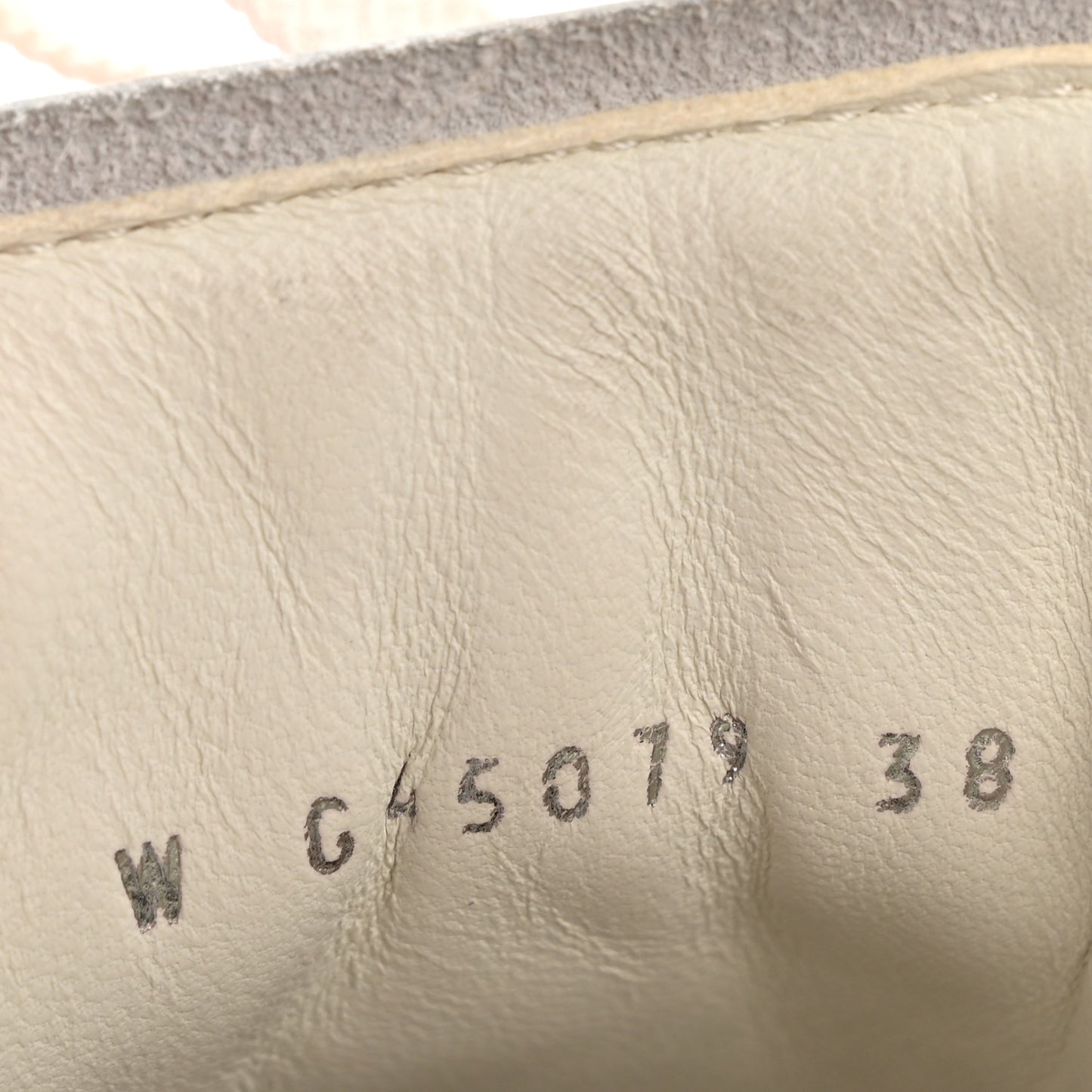 Calfskin CC Womens Sneakers 38 White