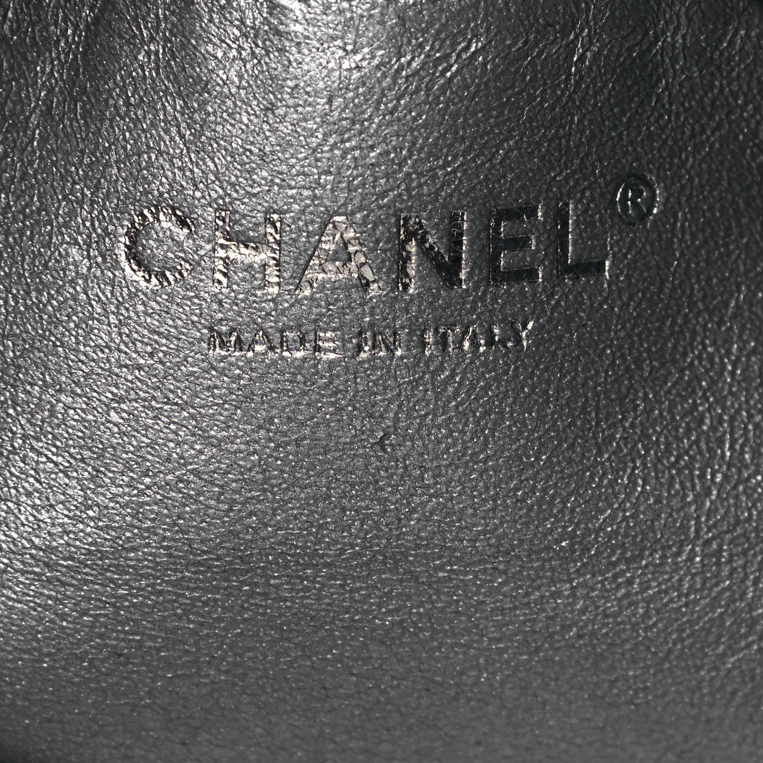 Chanel Glazed Caviar Modern Chain Tote Black 10 of 13