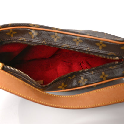 Louis Vuitton Monogram Croissant MM 8 of 15
