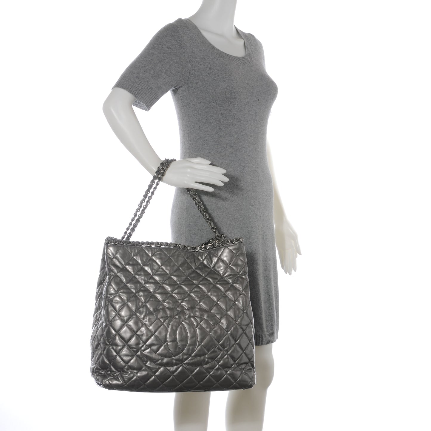 Calfskin Large Chain Me Tote Light Silver