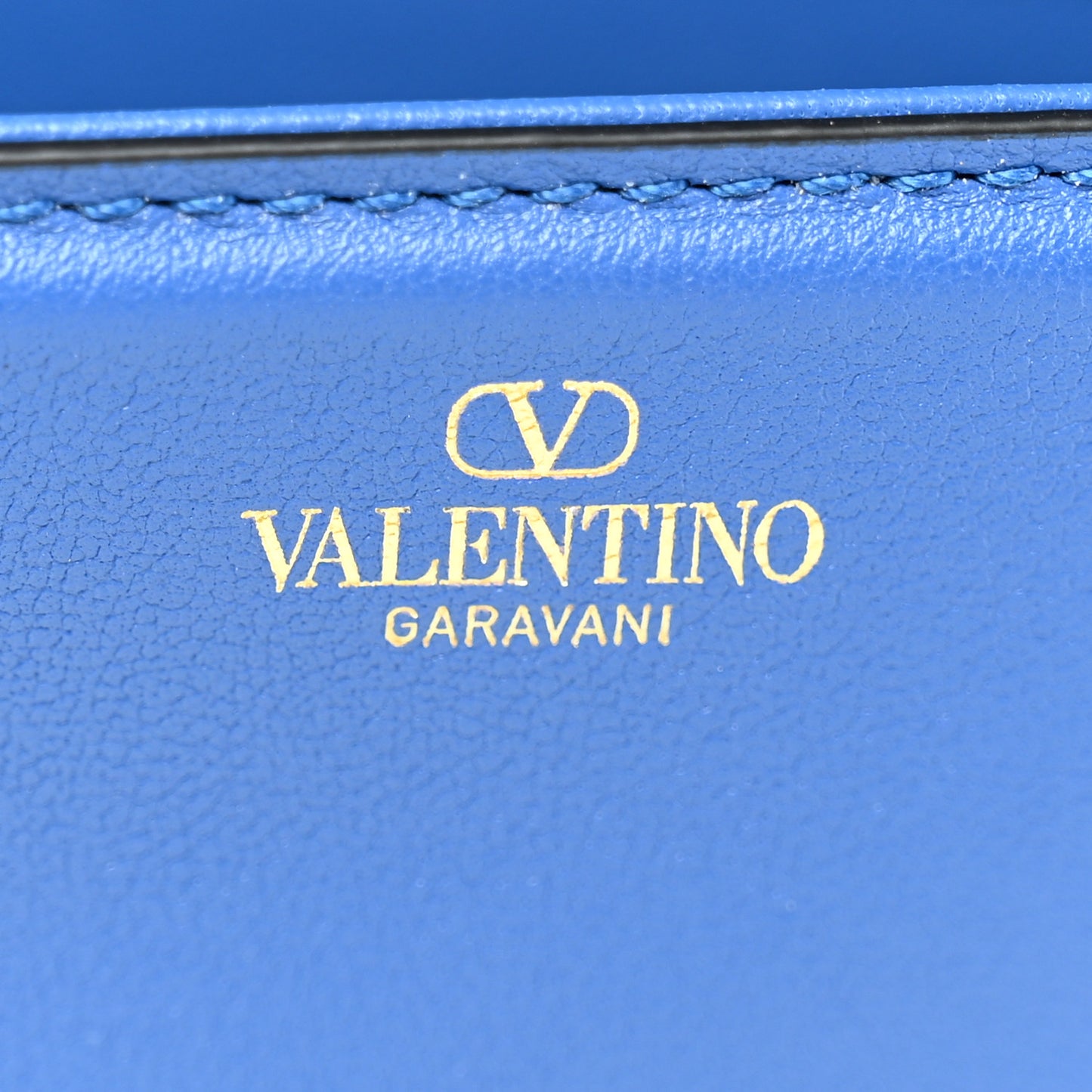 Calfskin Vlogo Loco Shoulder Bag Riverside Blue