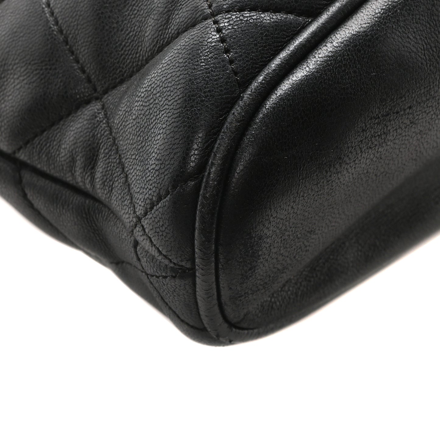Caviar Quilted Shoulder Bag Black