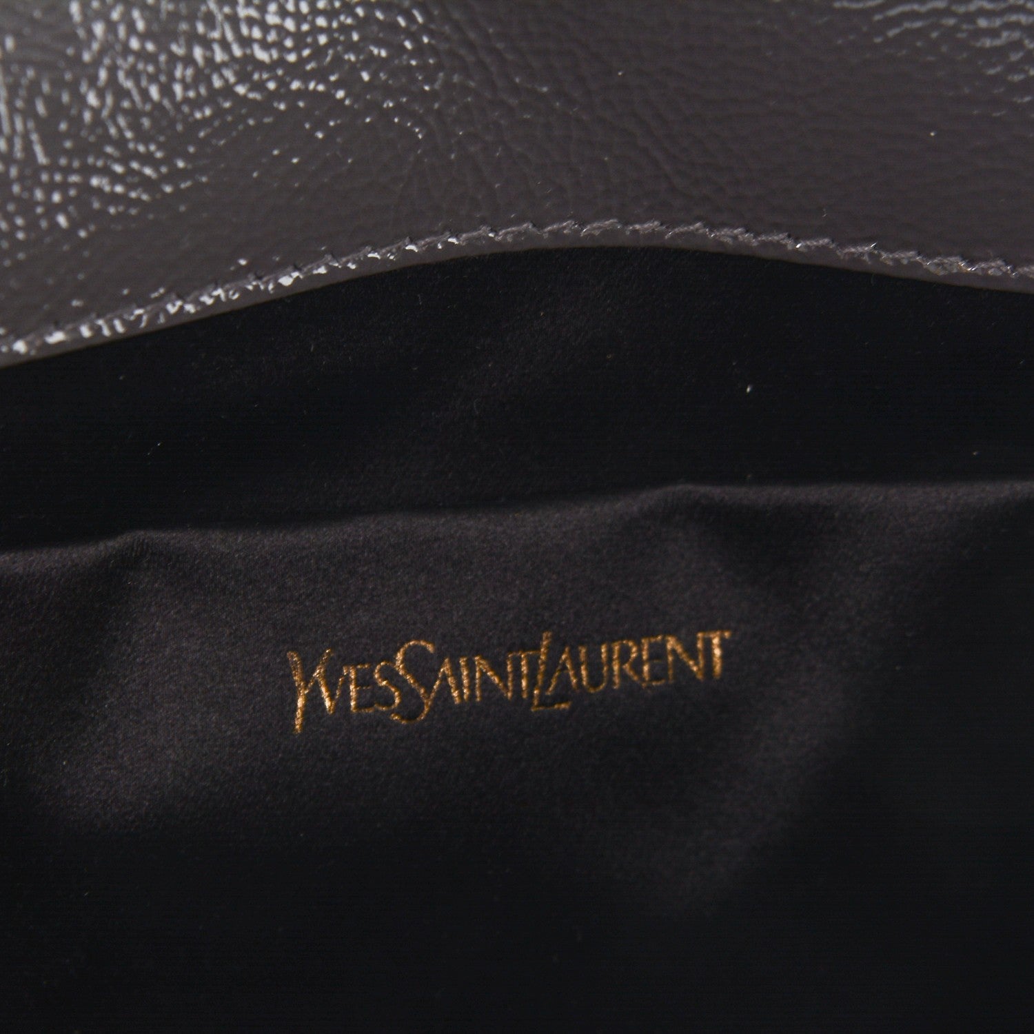 Saint Laurent Textured Patent Monogram Large Belle de Jour Clutch Grey 6 of 7