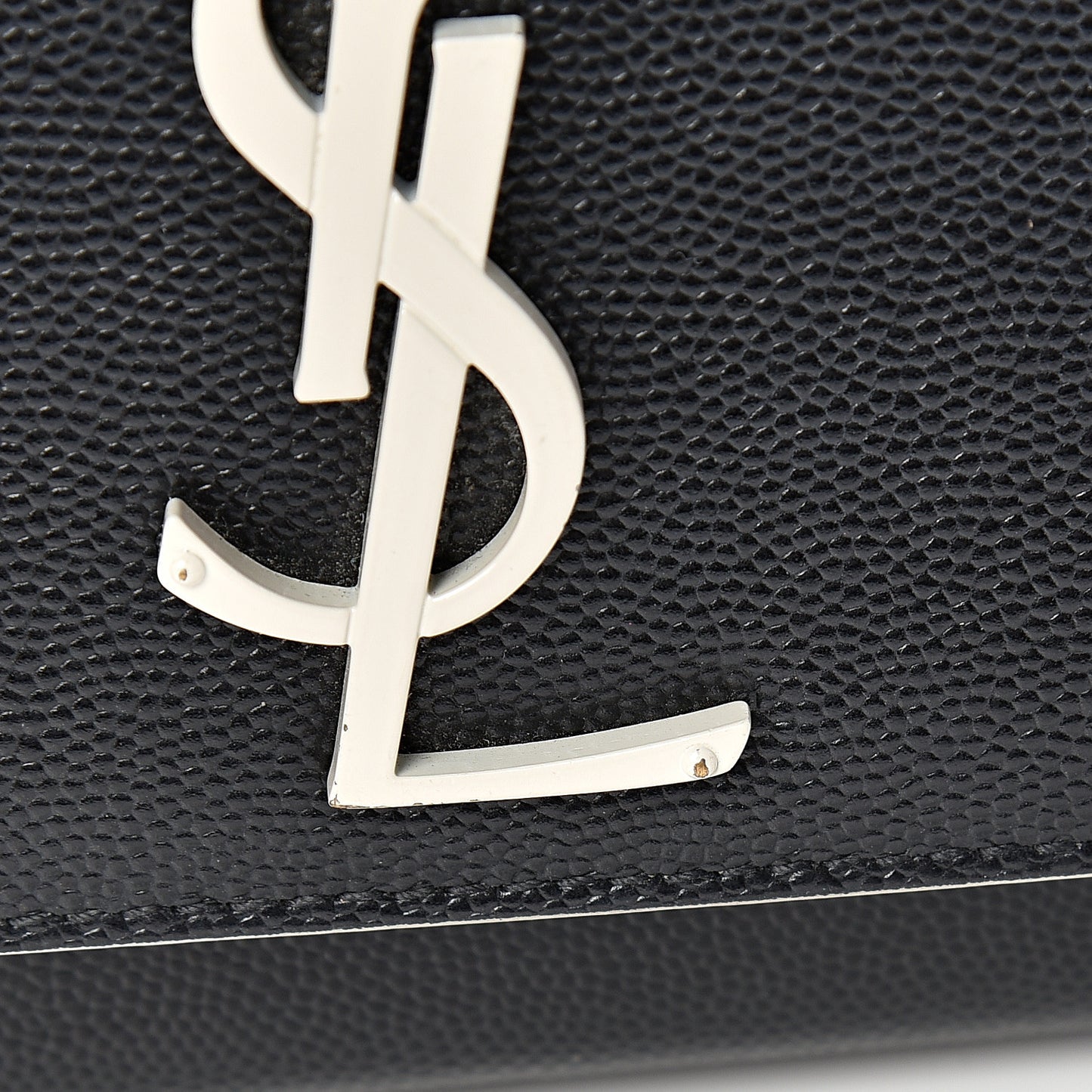 Grain De Poudre Medium Classic Monogram Kate Satchel Black White