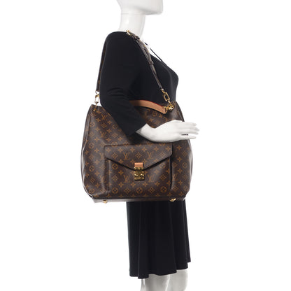 Louis Vuitton Monogram Metis 2 of 11