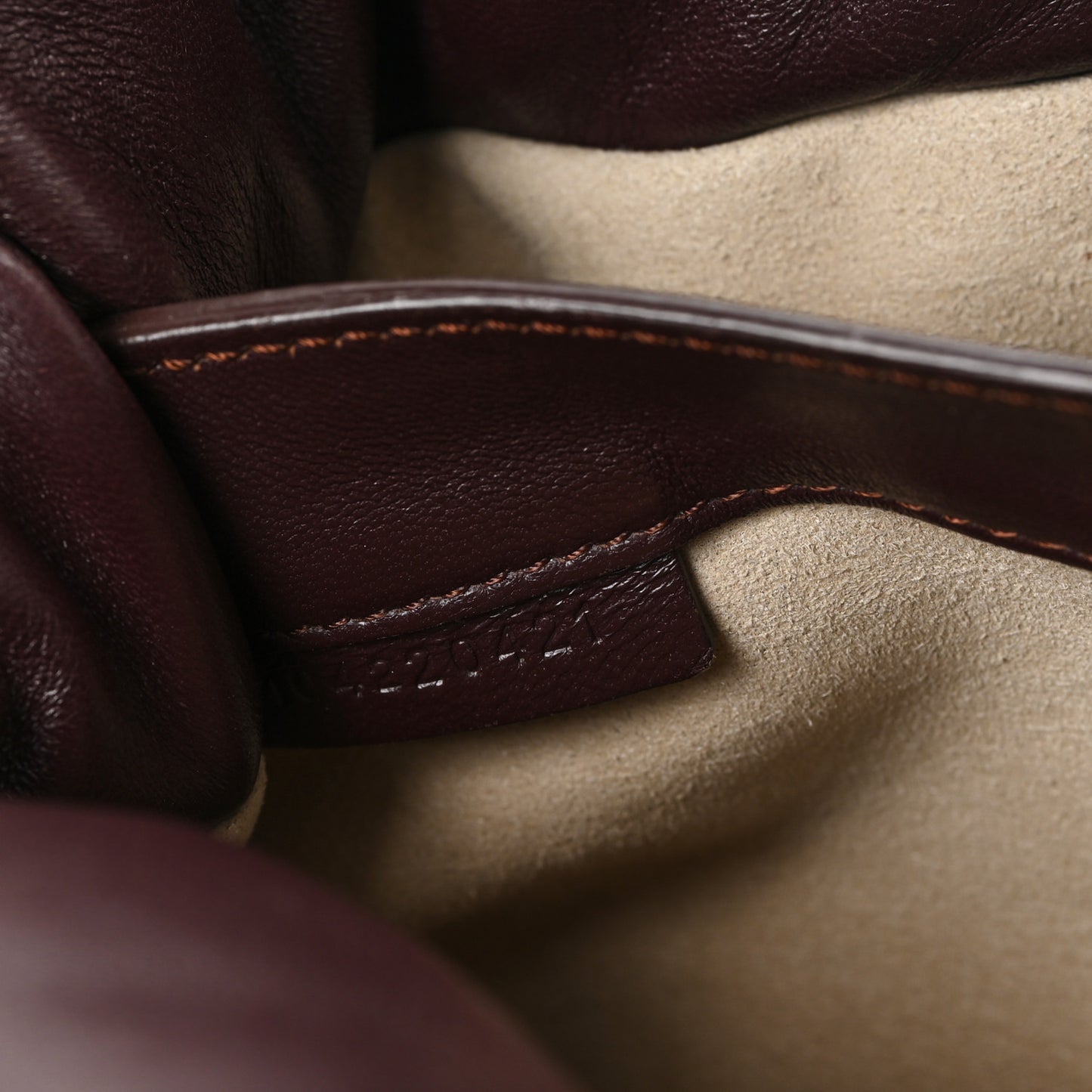 Lambskin Puffy Tobo Chain Shoulder Bag Chocolate