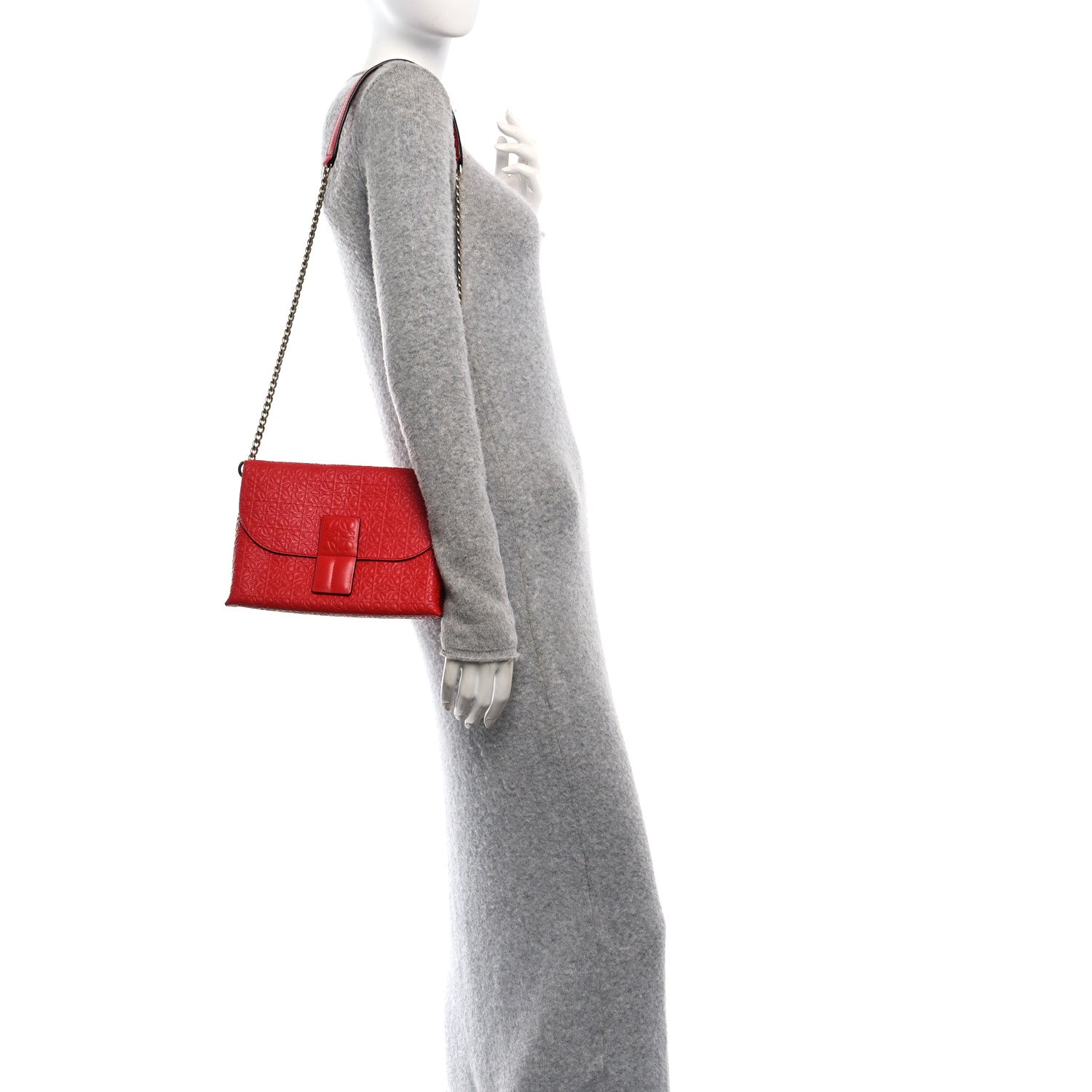 Loewe Goatskin Embossed Avenue Shoulder Bag Red 2 of 9