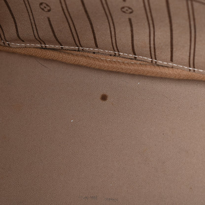Louis Vuitton Monogram Neverfull MM 8 of 11