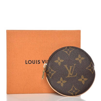 Louis Vuitton Monogram Round Coin Purse 7 of 7